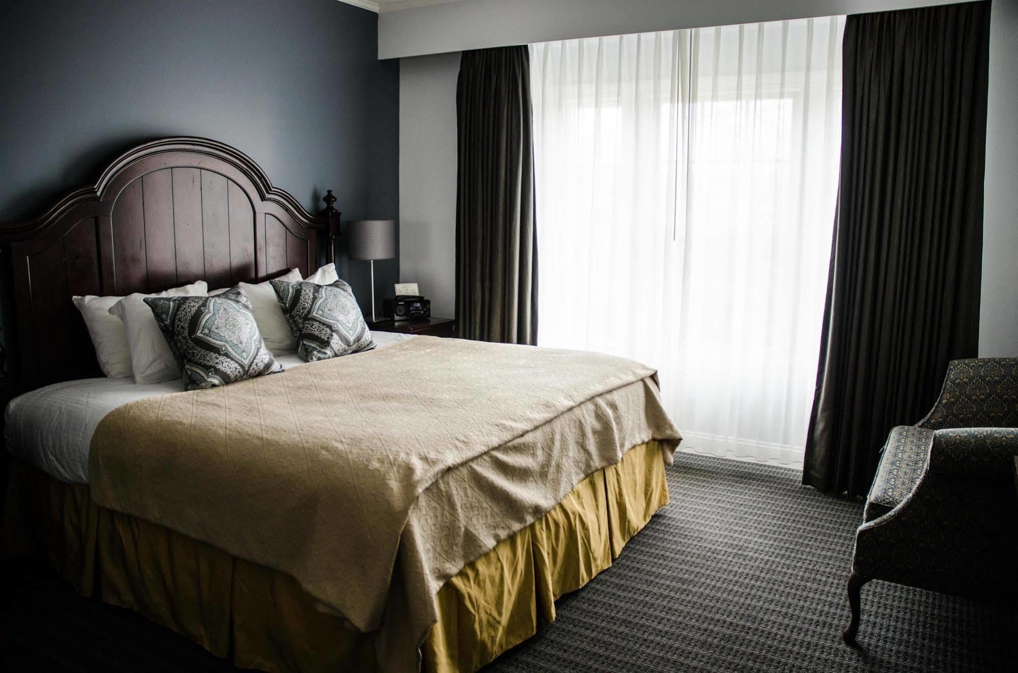 The Daniel Hotel Brunswick Bagian luar foto